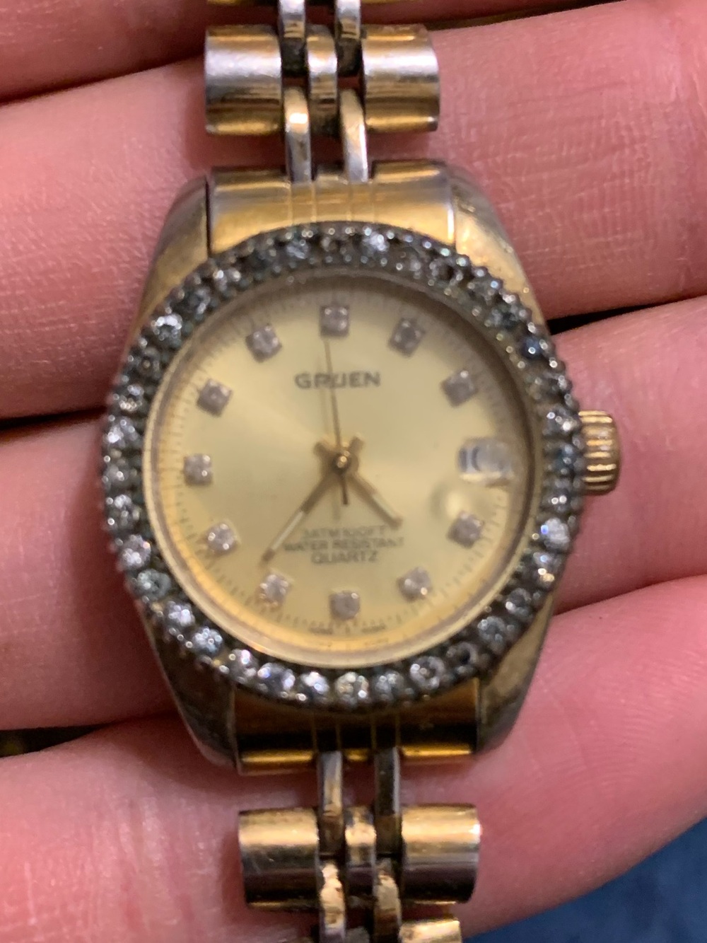 Vintage Gruen Gold Tone Rhinestone Watch Needs Battery